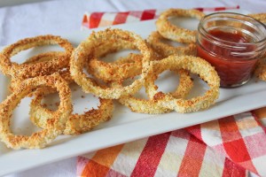 onion rings and ketchup