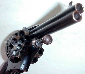 hdh revolver showing the 2 barrels and 2 tier revolver