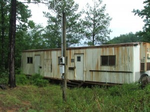 old rusty mobile home